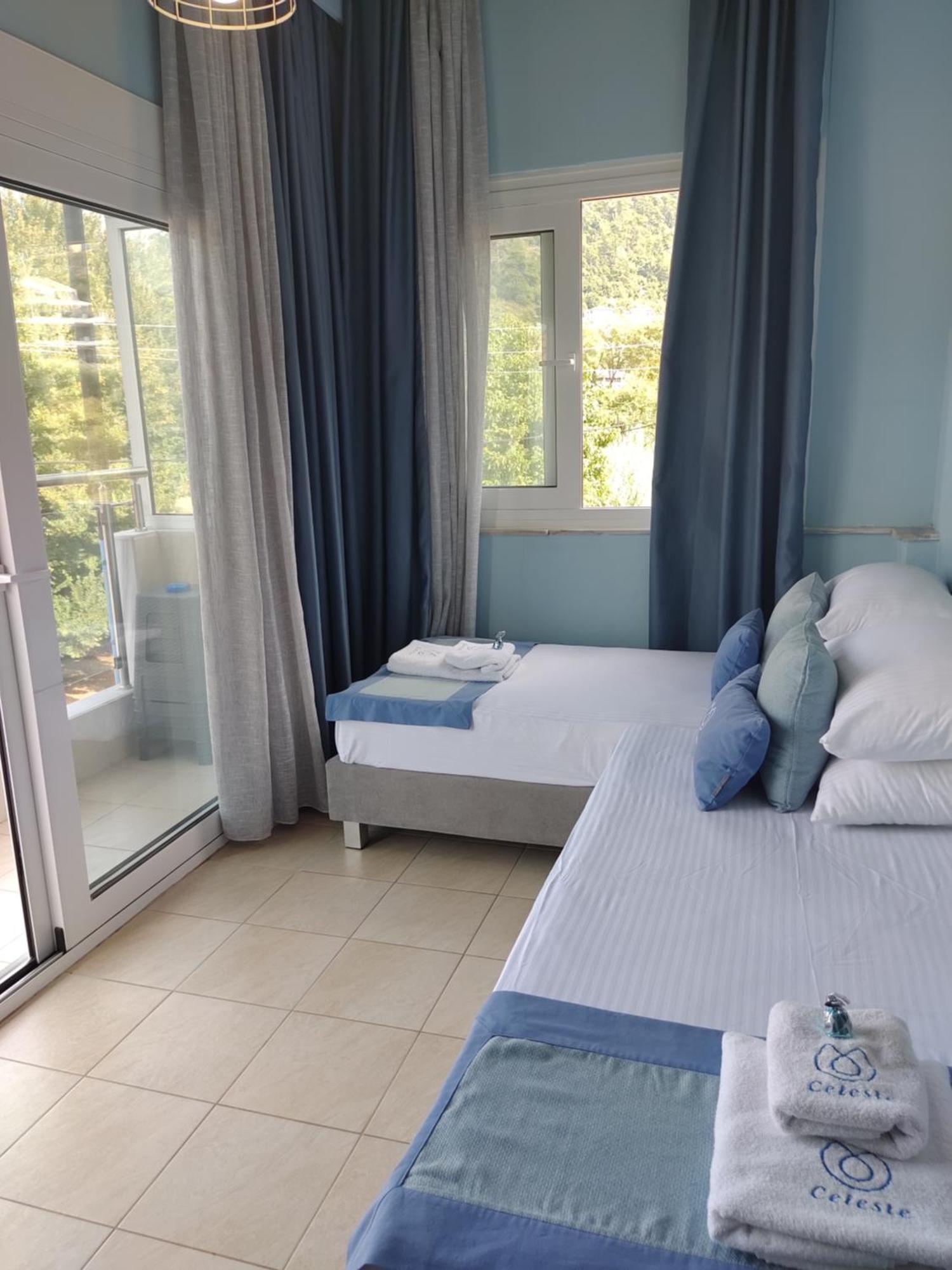 سكالا بوتامياس Celeste Deluxe Apartments الغرفة الصورة